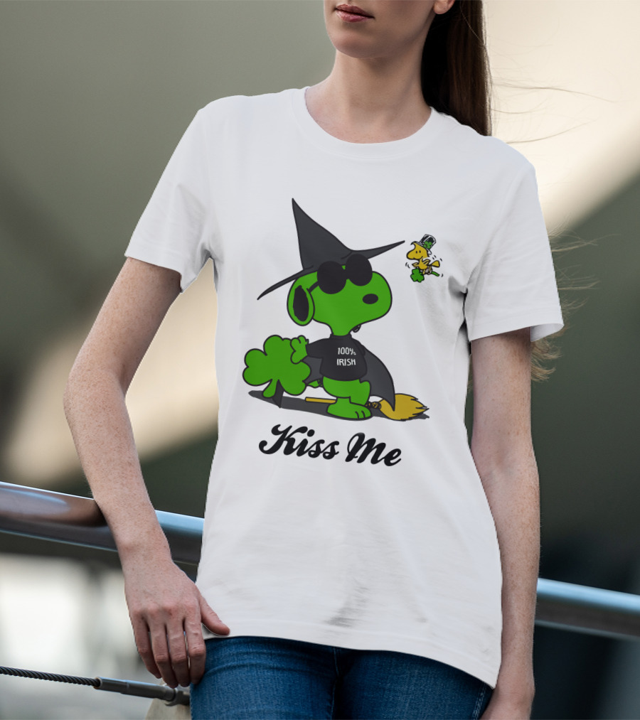 Snoopy Kiss Me 100% Irish St Patrick's Day Wizard Woodstock T-Shirt
