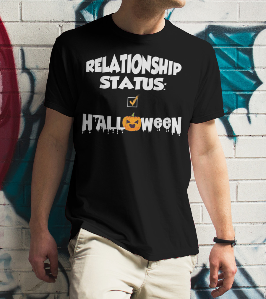 Relationship Status Halloween Pumpkin Checkmark T-Shirt