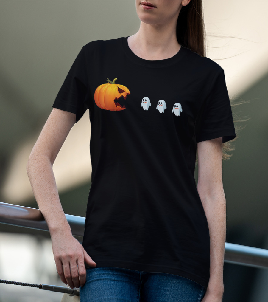 Halloween Jackolantern Chasing Ghosts Pumpkin Ghost Hunter T-Shirt