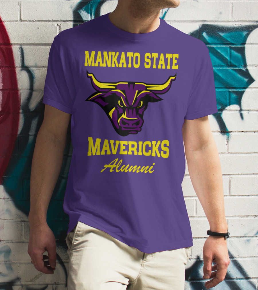 Mankato State Mavericks Alumni T-Shirt