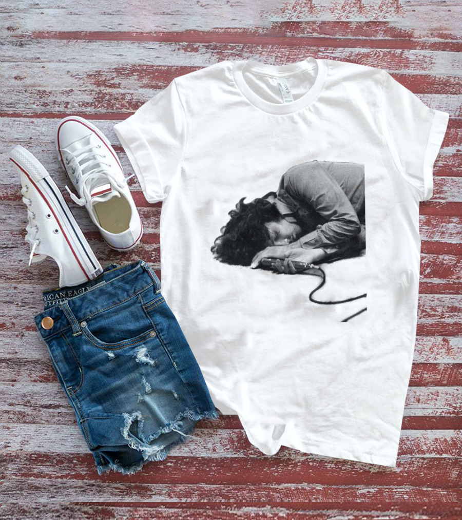Music Icon Resting With Microphone T-Shirt