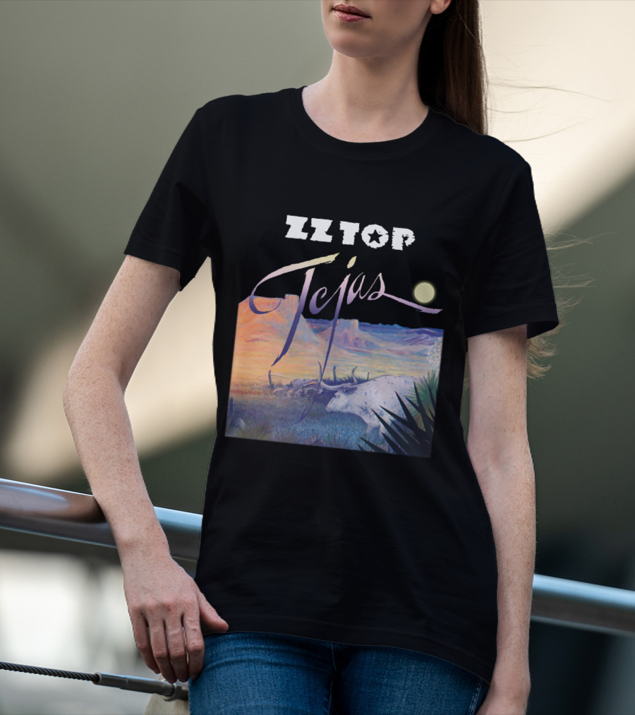 Zz Top Tejas Desert Scene With White Longhorn Under Moon T-Shirt