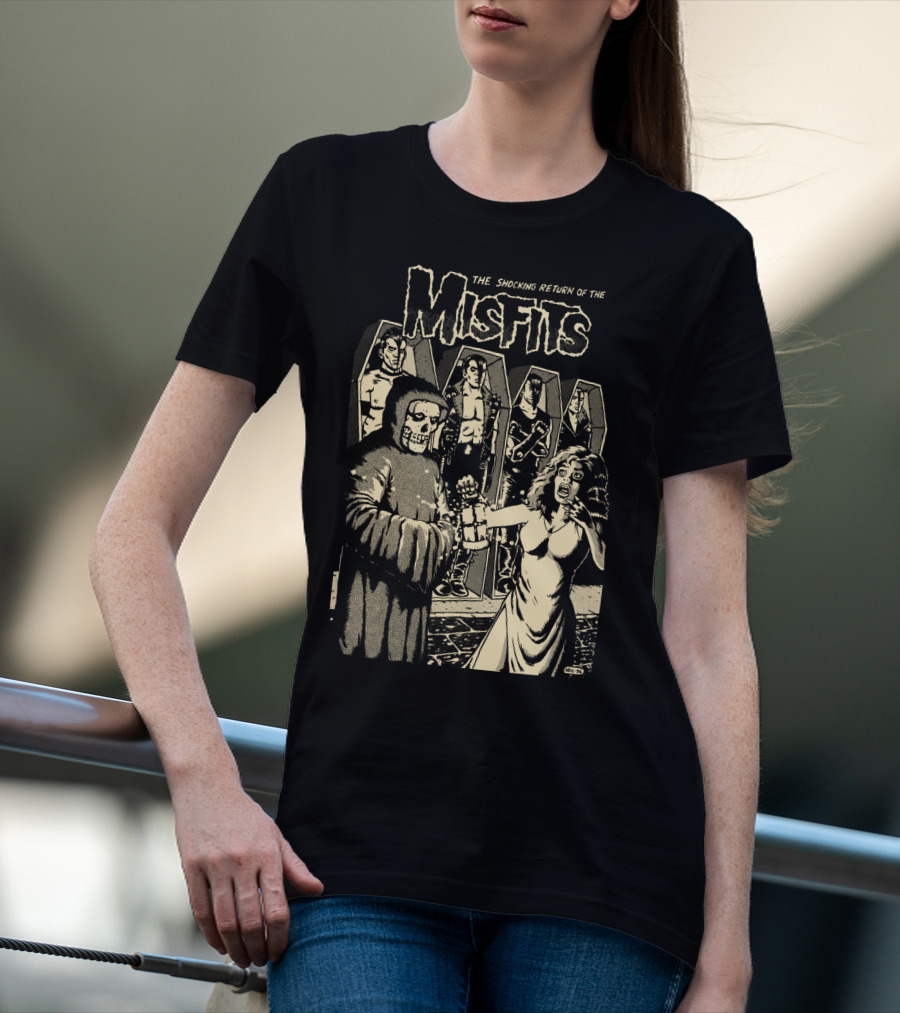 The Shocking Return Of The Misfits Coffin Horror Scene T-Shirt