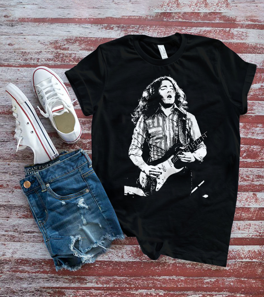 Rory Gallagher Guitarist Vintage Retro Style T-Shirt