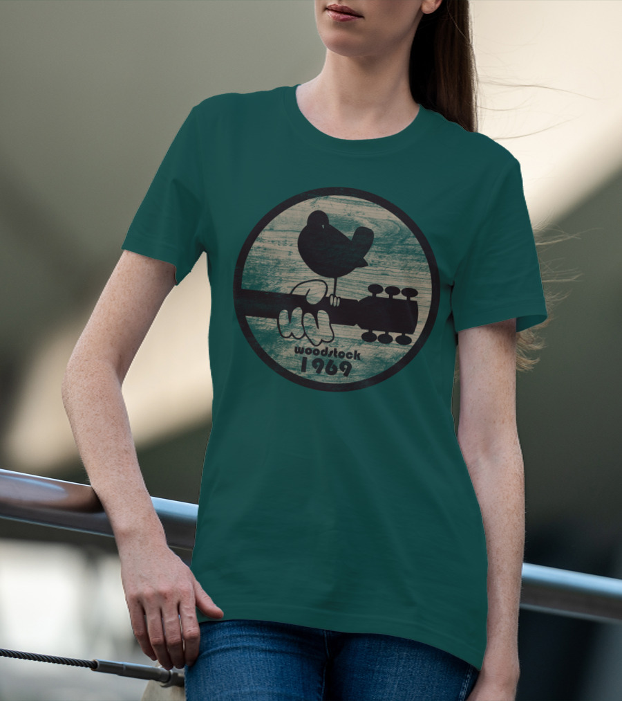 Woodstock 1969 Vintage Bird On Guitar T-Shirt