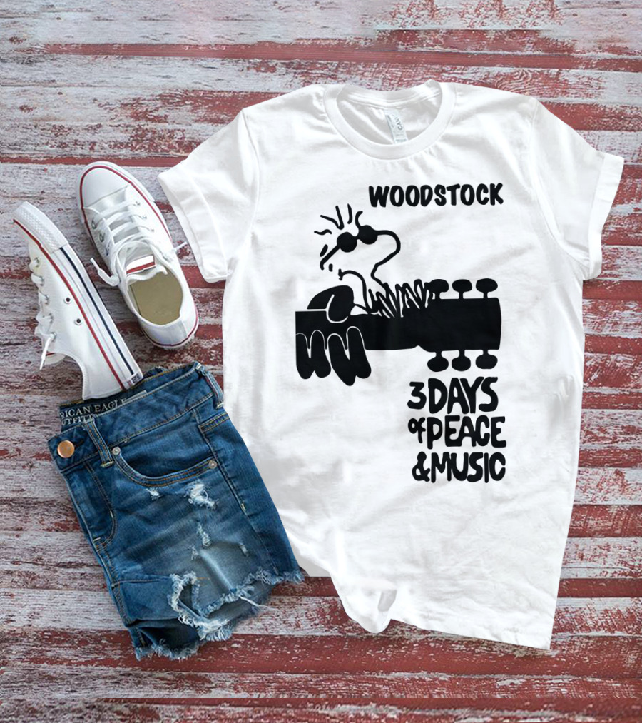 Woodstock 3 Days Of Peace & Music Ws69 T-Shirt