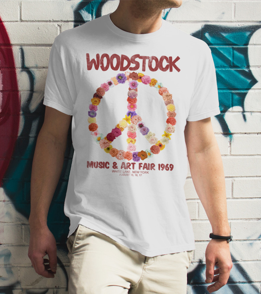 Woodstock Music & Art Fair 1969 Peace Symbol Flowers White Lake New York August T-Shirt