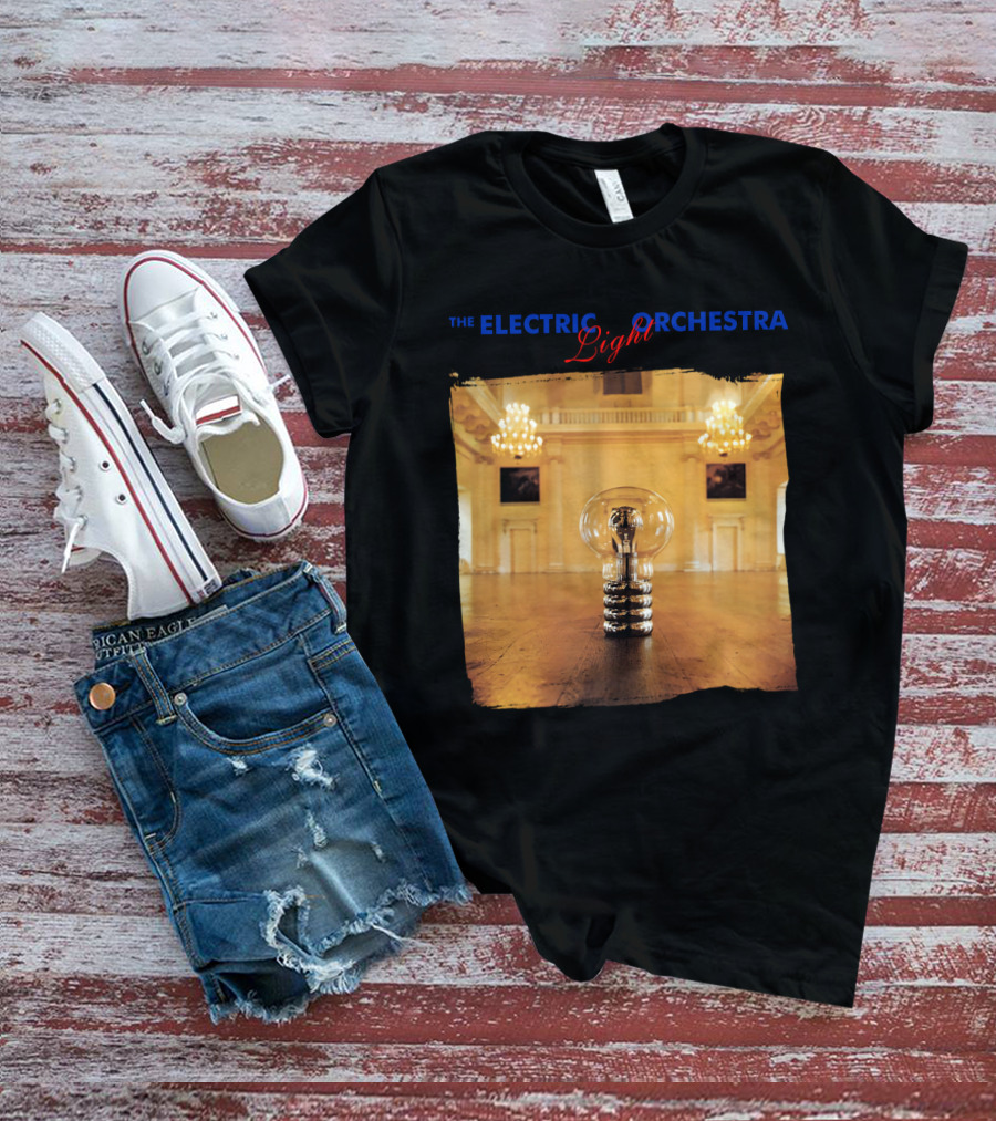 Electric Light Orchestra Lightbulb Room Chandelier Scene T-Shirt