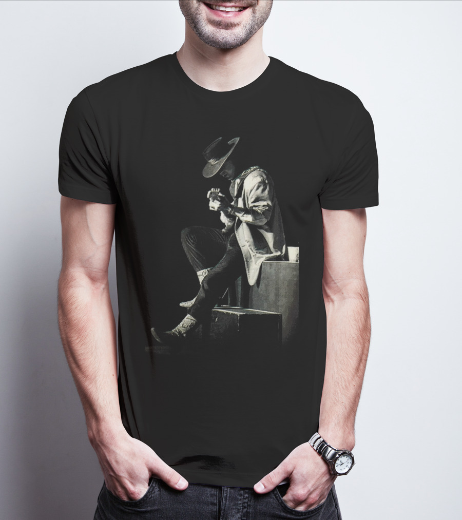 Guitar Icon Vintage Style T-Shirt