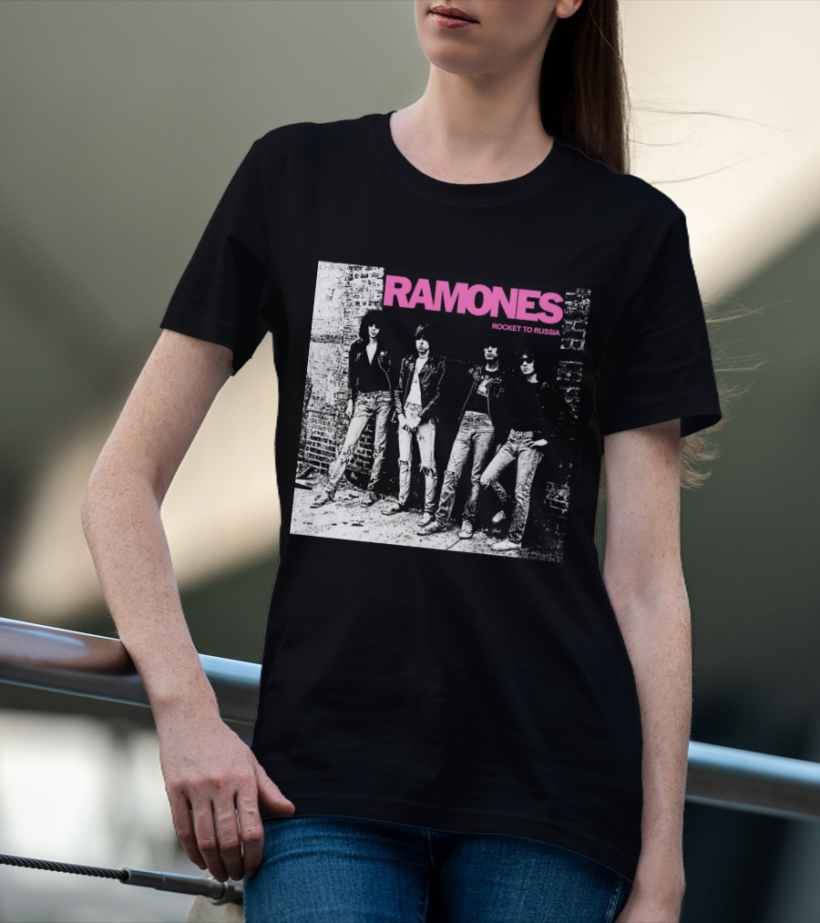 Ramones Rocket To Russia Band Photo Album Cover T-Shirt