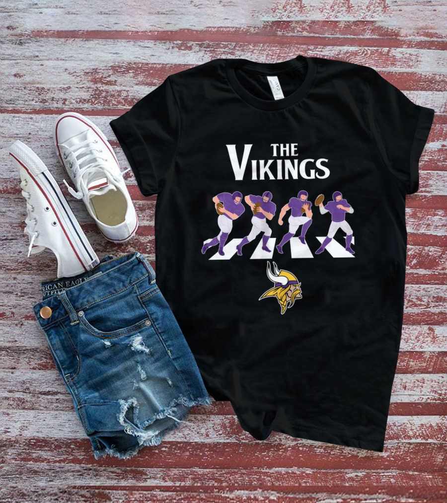 Minnesota Vikings Abbey Road Football Crossing T-Shirt