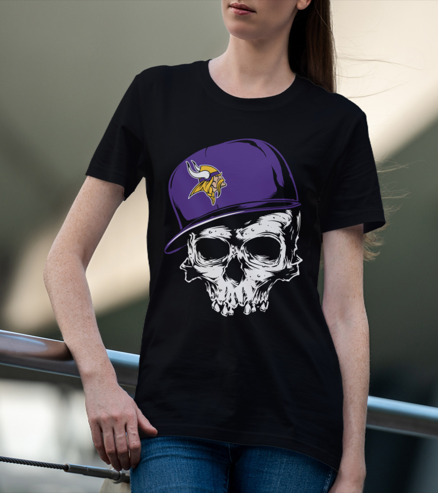 Minnesota Vikings Skull Purple Hat T-Shirt