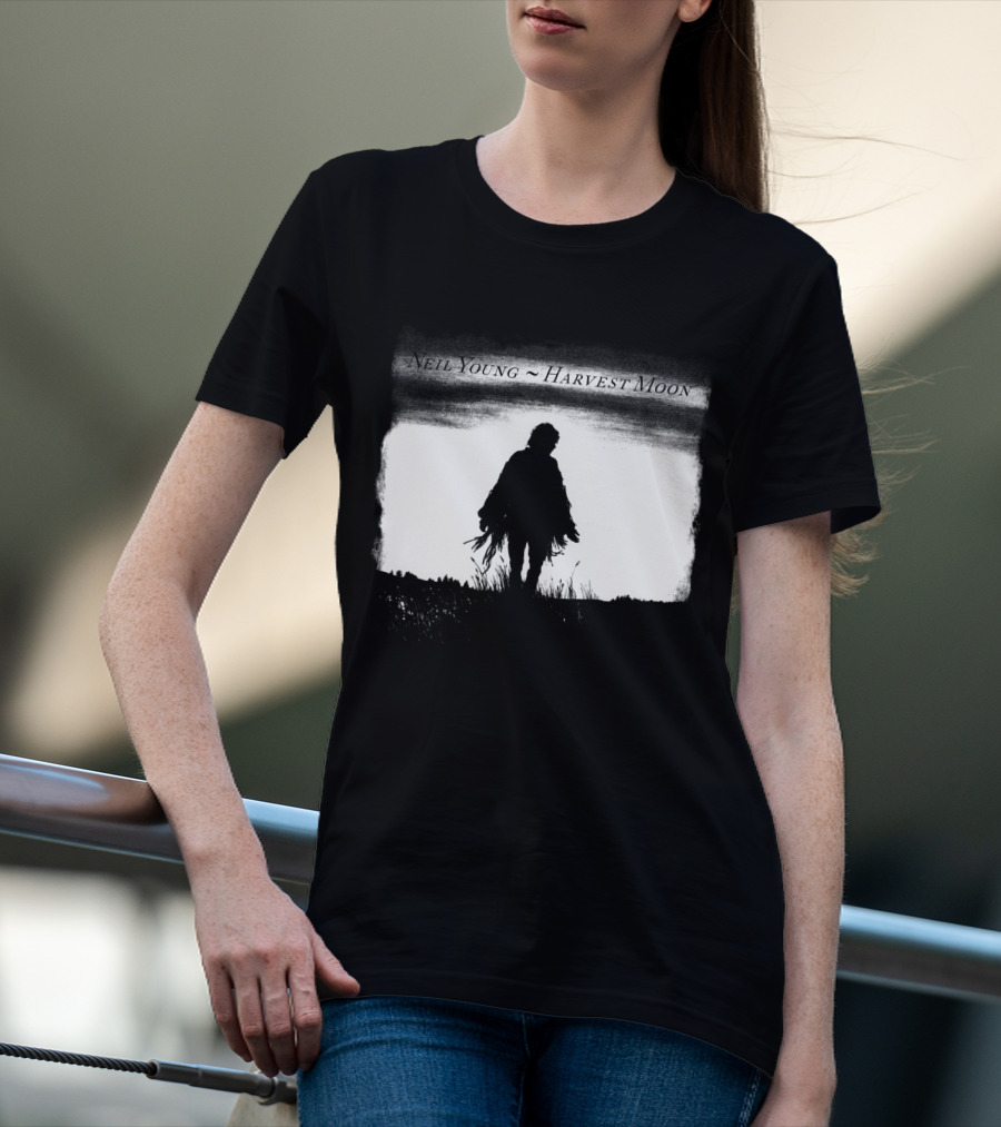 Neil Young Harvest Moon Silhouette Dark Horizon Scene T-Shirt