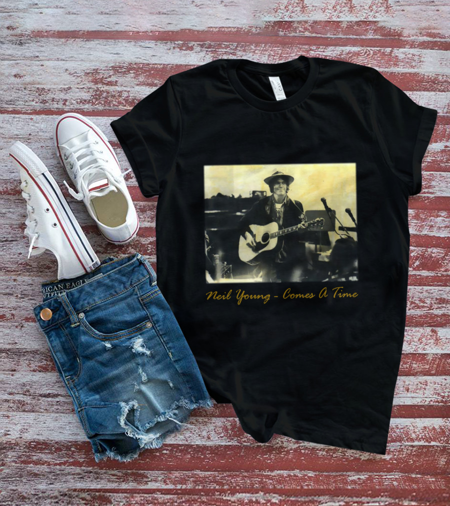 Neil Young - Comes A Time Accompanied Guitar Performance T-Shirt