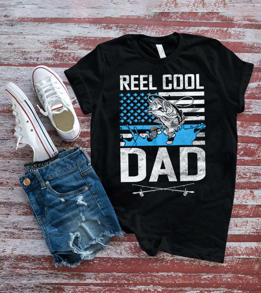 Reel Cool Dad American Flag Fish T-Shirt