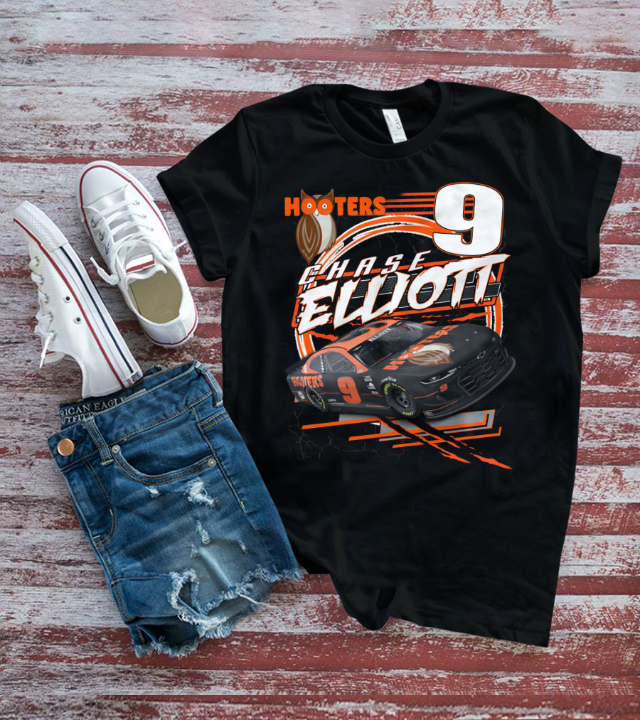 Chase Elliott Hooters 9 Nascar Racing Car T-Shirt