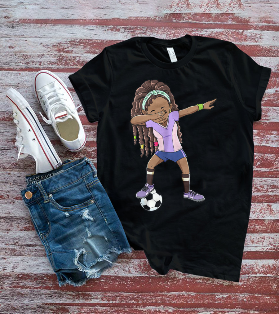 Dabbing Soccer Girls Black Queen Funny Football Youthful Sports Pose T-Shirt