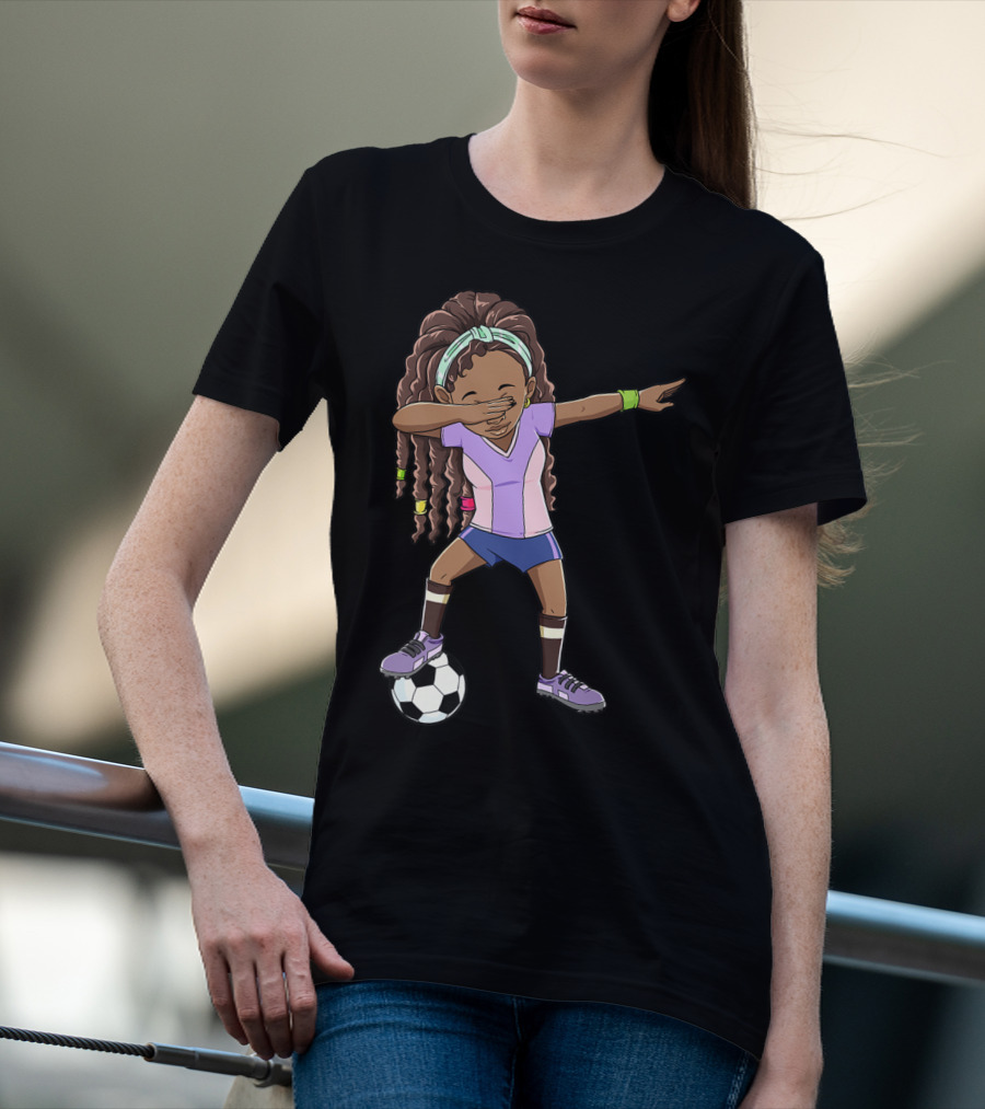 Dabbing Soccer Girls Black Queen Funny Football Youthful Sports Pose T-Shirt
