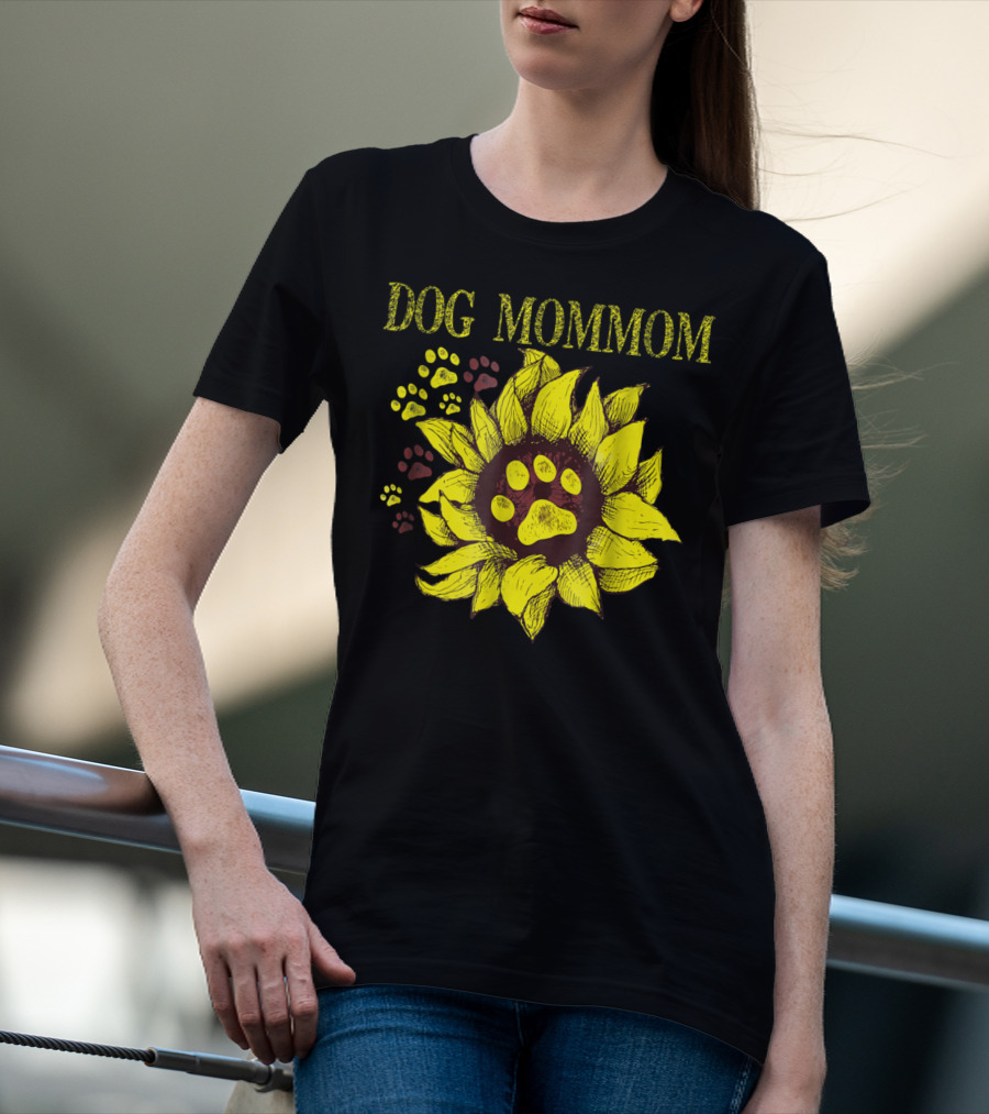 Dog Mommom Sunflower Paw Prints T-Shirt