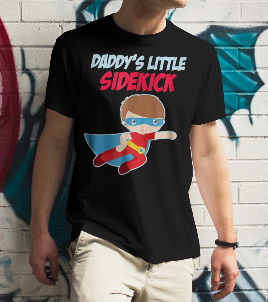 DADDYS LITTLE SIDEKICK Boys Cute Kid Dad Superhero Cape T-Shirt