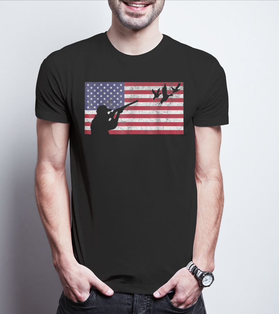 American Flag Goose Hunter Dad Silhouette With Flying Geese T-Shirt
