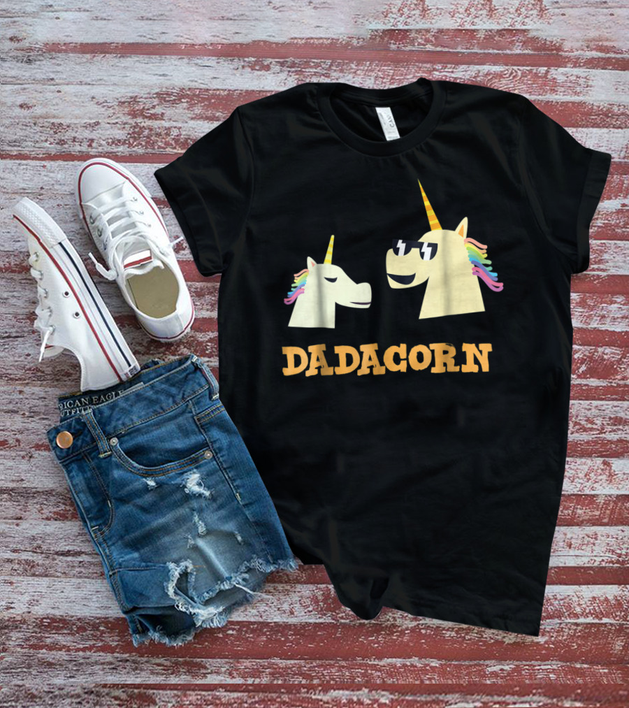 Dadacorn Cool Dad Unicorn With Sunglasses And Rainbow Mane T-Shirt