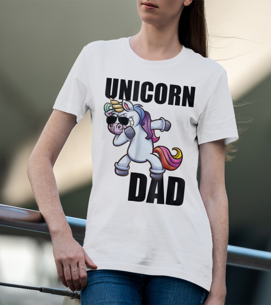 Unicorn Dad Dabbing With Sunglasses And Rainbow Mane T-Shirt