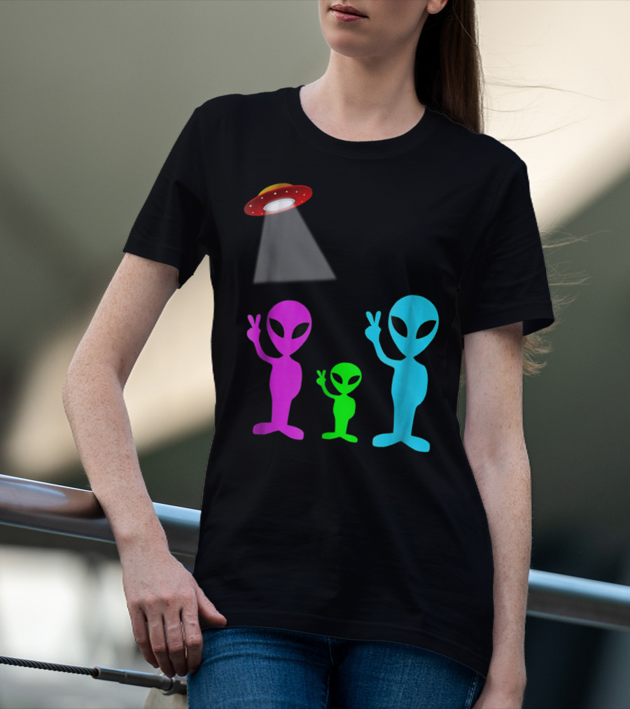 Alien Visitors Fun Space Science Wear Lt88 Peaceful Encounters T-Shirt
