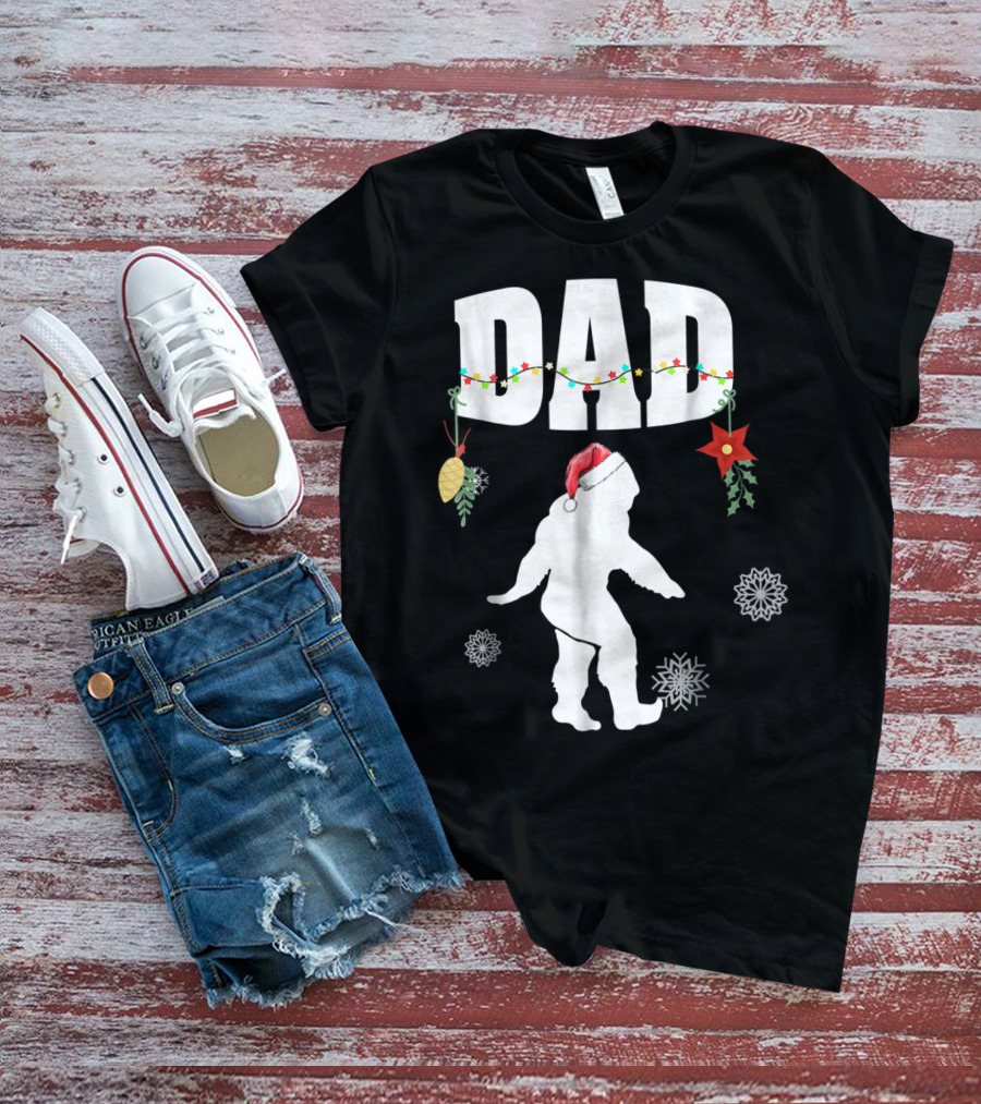 Dad Bigfoot Santa Christmas Family Matching T-Shirt