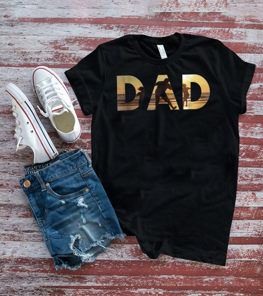 Dad With Sunset Beach Scene For Fathers And Great Men T-Shirt