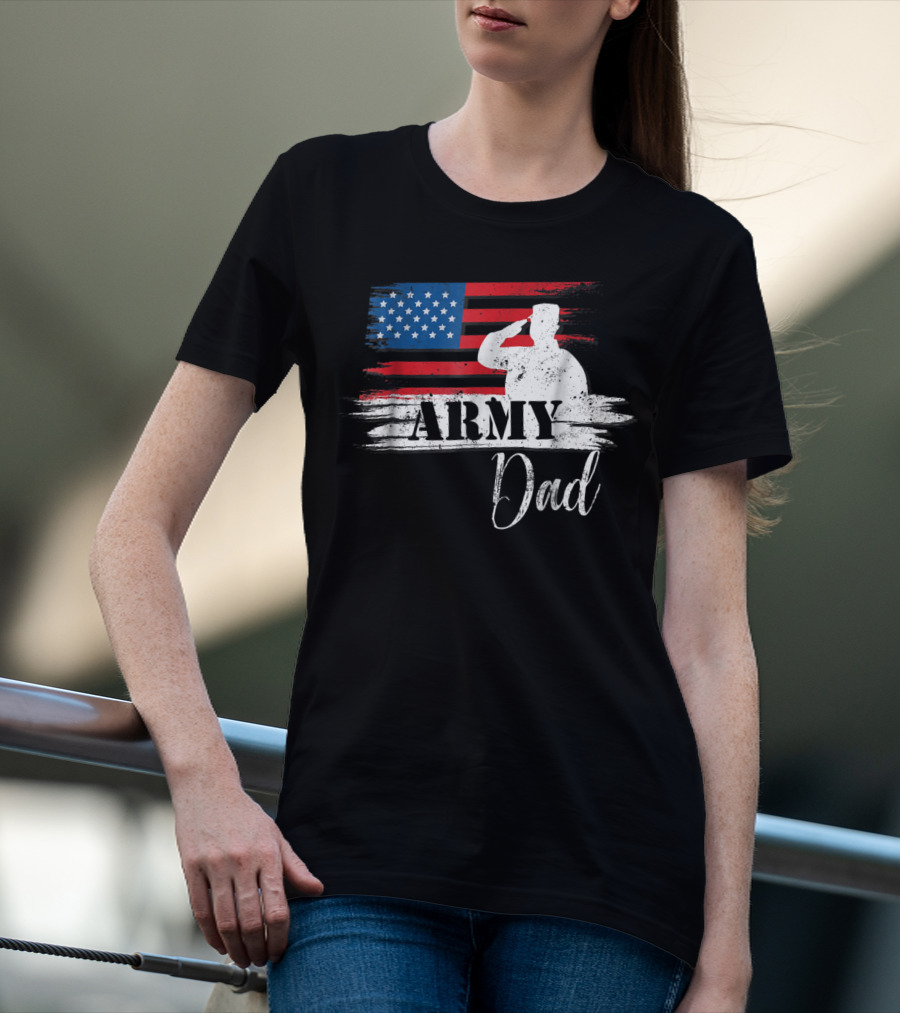 Patriotic Veteran Army Dad Saluting US Flag T-Shirt