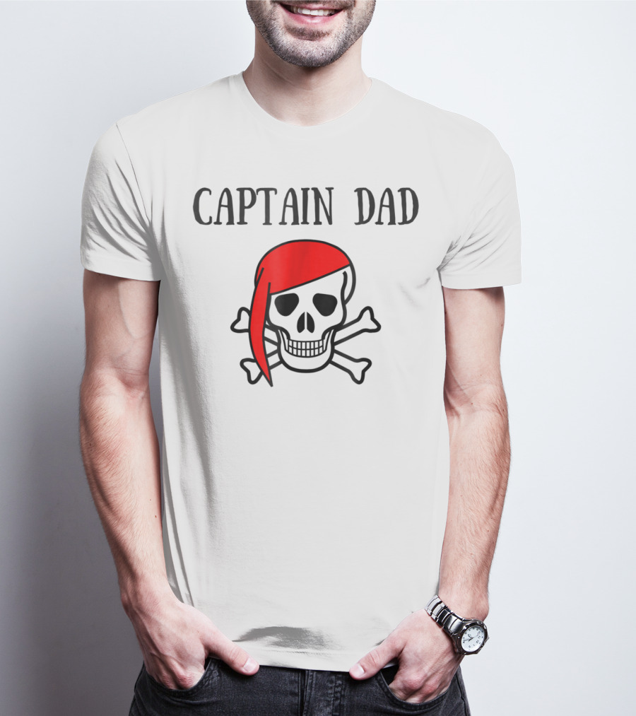 Captain Dad Halloween Pirate Skull With Red Bandana T-Shirt