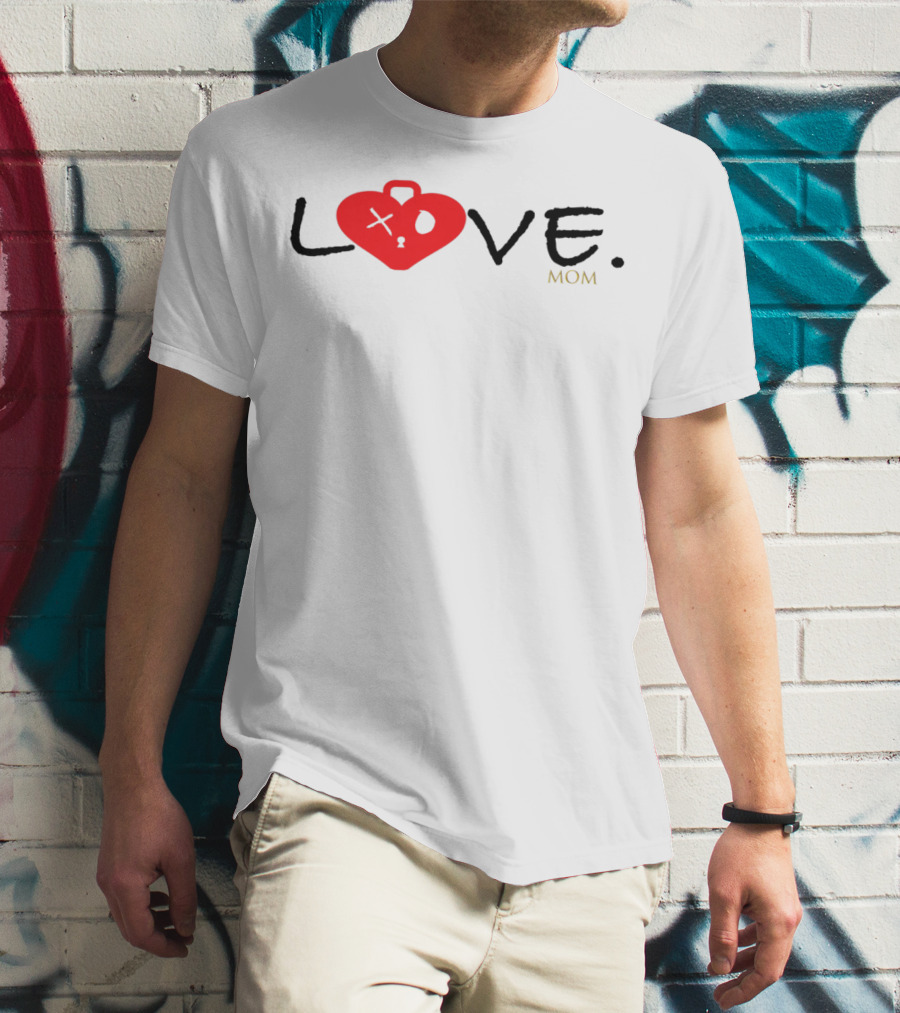 LOVE MOM Red Broken Heart 50 T-Shirt