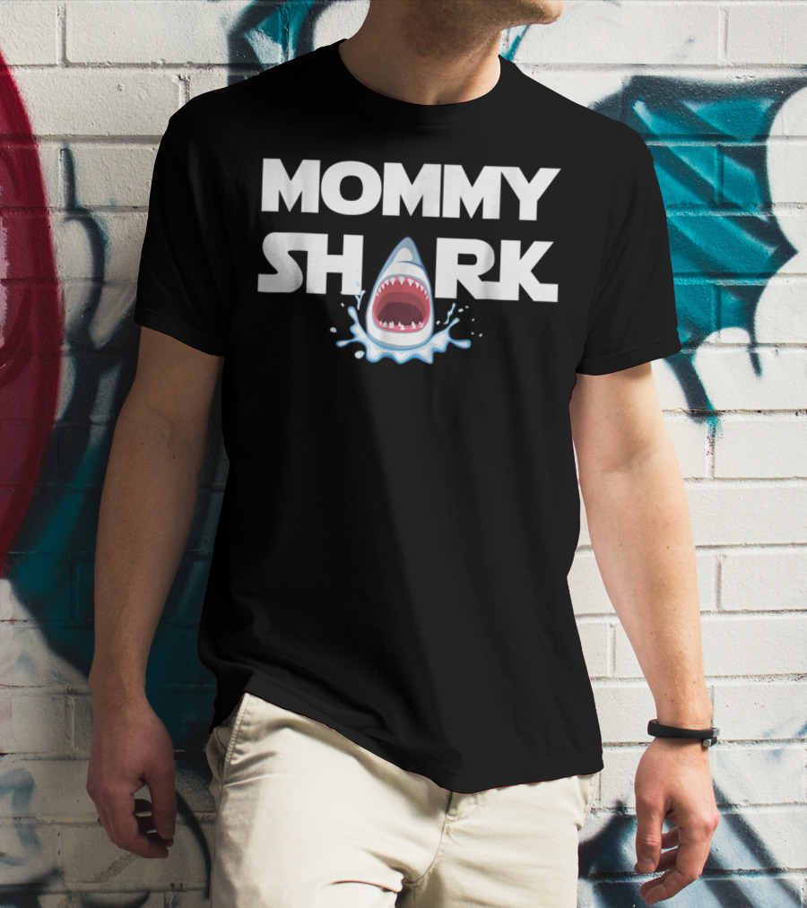Mommy Shark Doo Doo Doo Funny Mom Monster T-Shirt