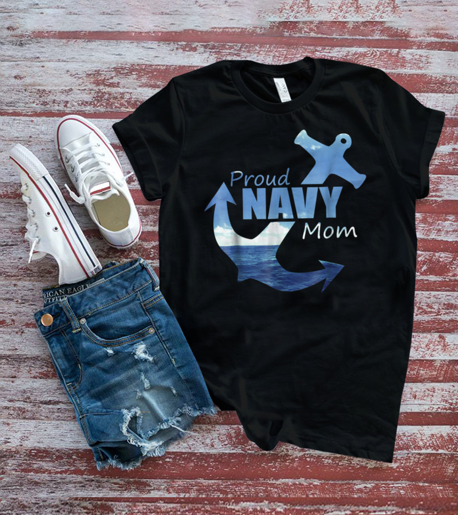 Proud Navy Mom Anchor Ocean T-Shirt