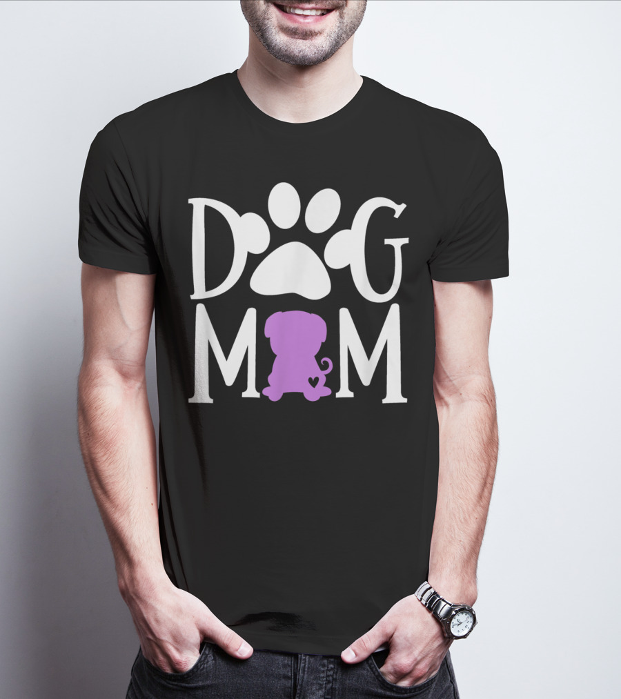 DOG MOM Paw Print Pug Silhouette Heart Dark92 T-Shirt
