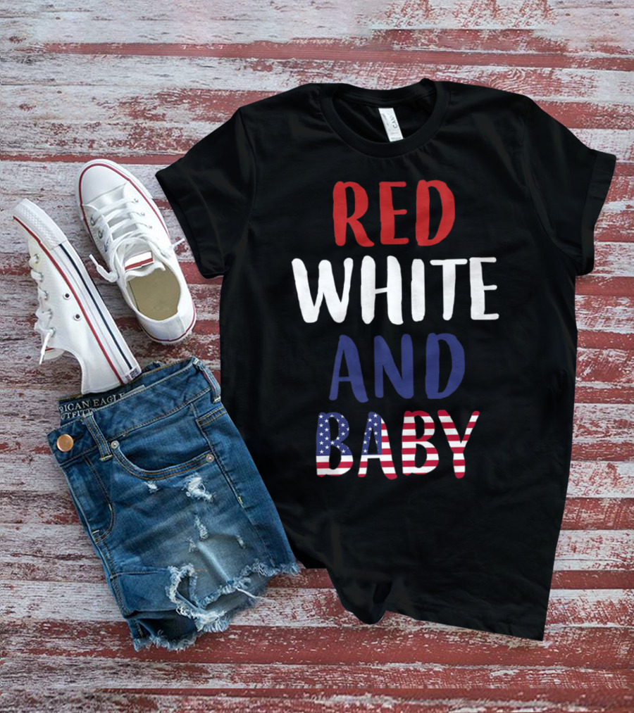 Red White And Baby American Flag Pregnancy Announcement T-Shirt