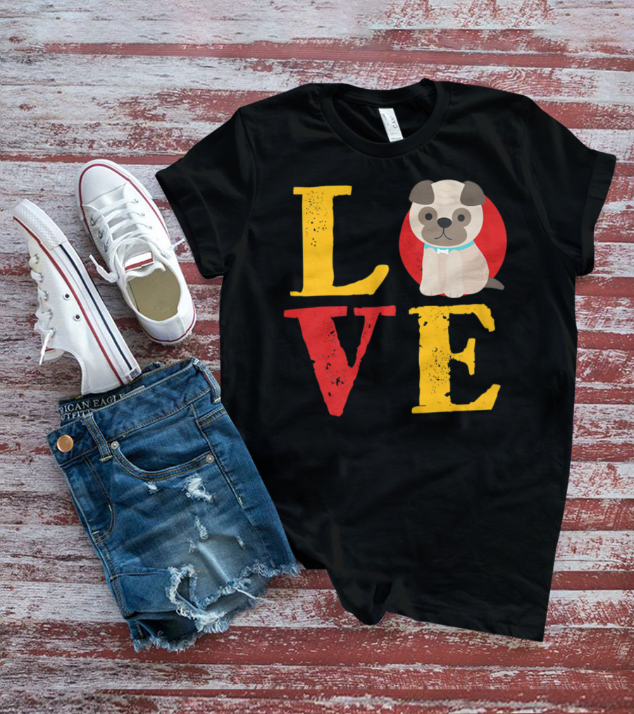Love Pug Dog Animal Lover Puppies Mom And Dad19 T-Shirt