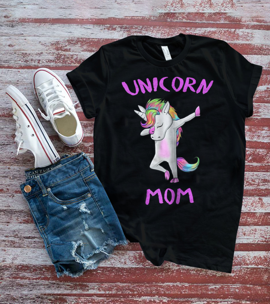 Unicorn Mom Dabbing Rainbow Unicorn Dab T-Shirt