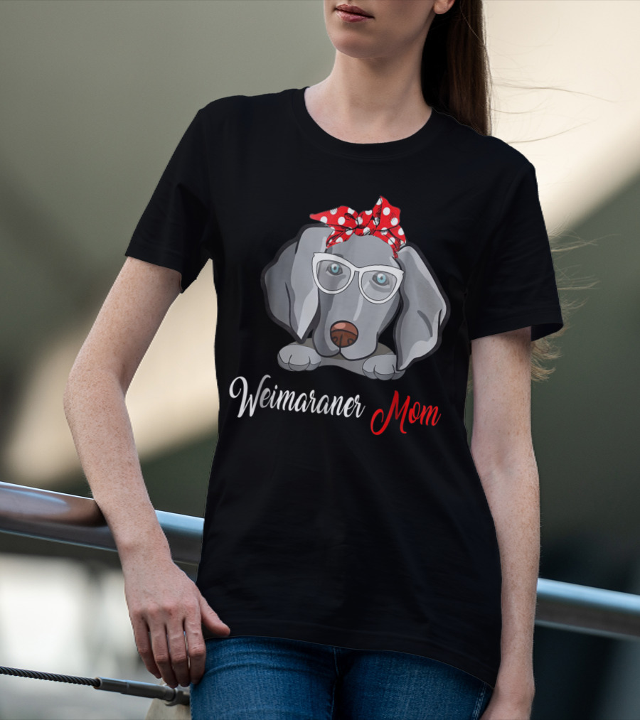 Weimaraner Mom Glasses Polka Dot Birthday T-Shirt