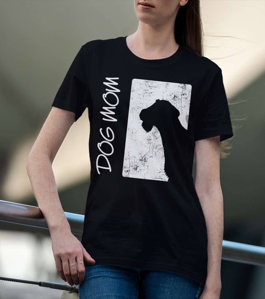 Dog Mom Airedale Terrier Silhouette S72 T-Shirt