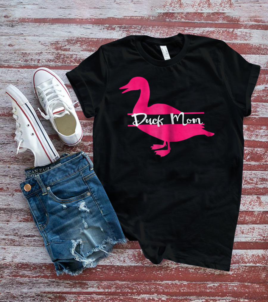 Duck Mom Rouen Pekin Duck Pink T-Shirt
