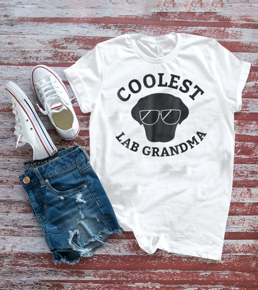 Coolest Lab Grandma For Labrador Mom5 T-Shirt