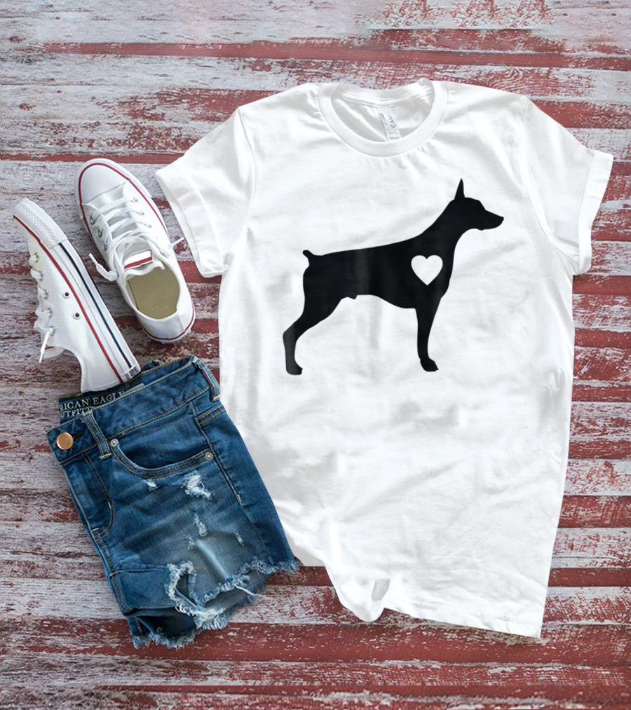 Doberman Heart Love Silhouette Dog Mom90 T-Shirt
