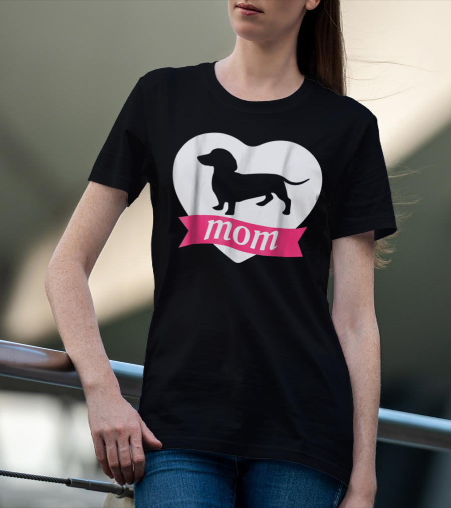 DACHSHUND MOM Heart Silhouette Vintage Fleece T-Shirt