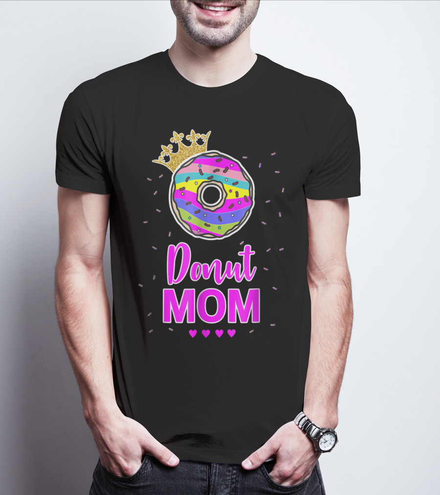 Donut Mom Birthday Girl Matching Family Cake24 Multicolored Crown Hearts T-Shirt