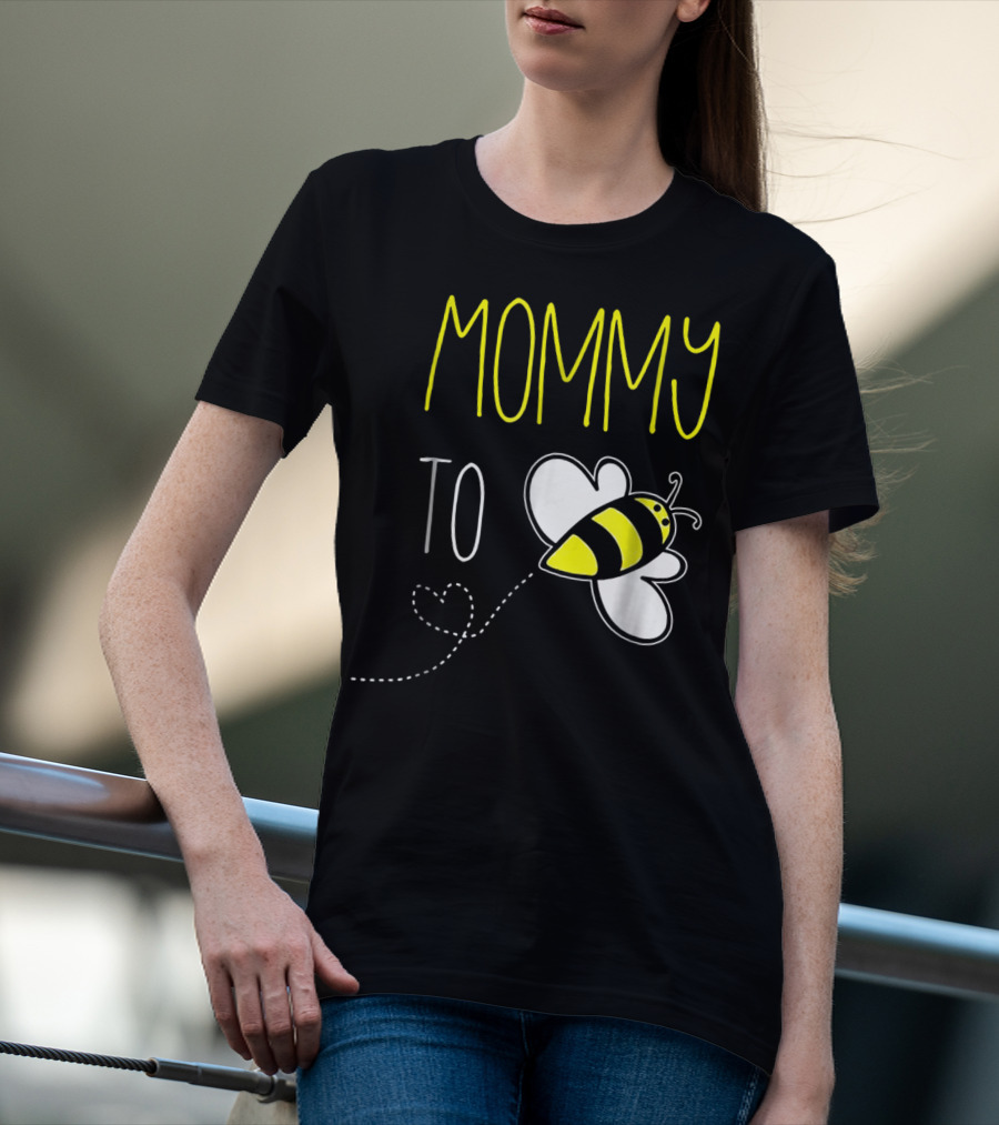 MOMMY TO BEE PREGNANCY BEE T-Shirt