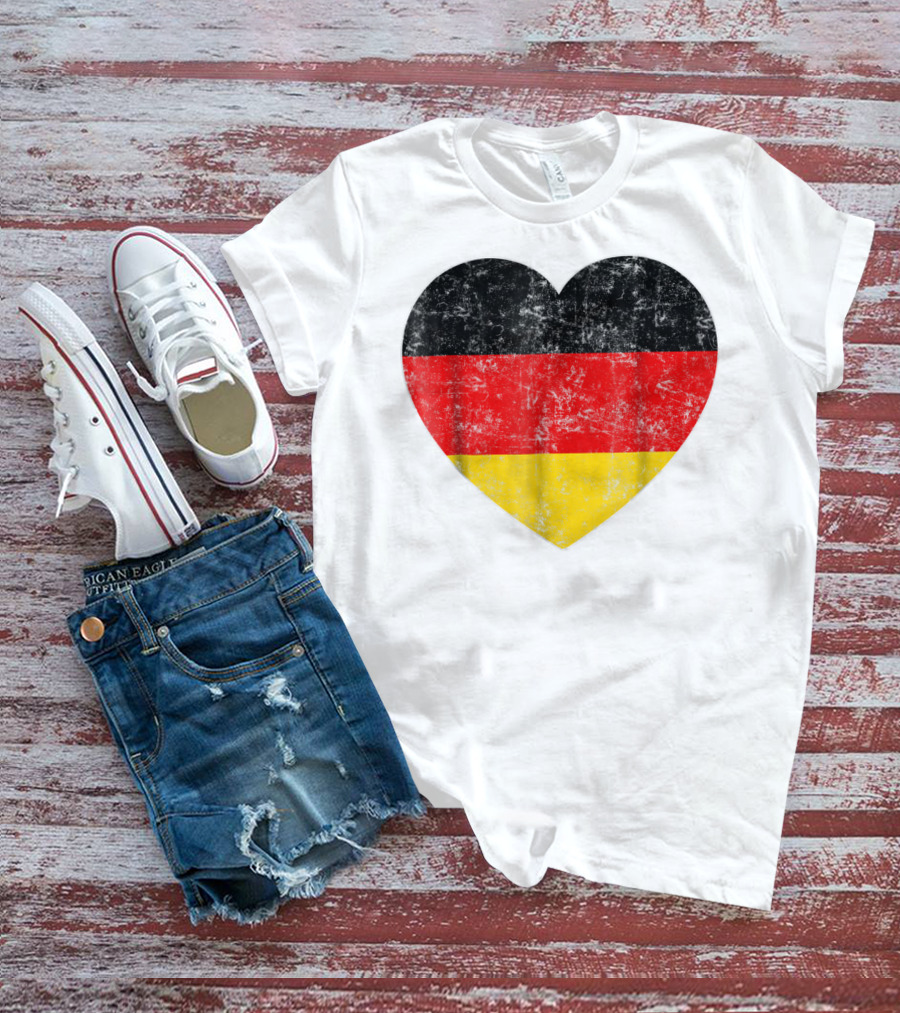 Oktoberfest German Flag Heart Germany Mom Wife56 Oktoberfest T-Shirt
