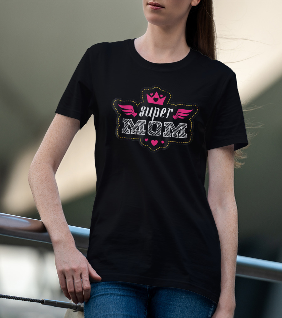 Super Mom Crown Wings Hearts T-Shirt