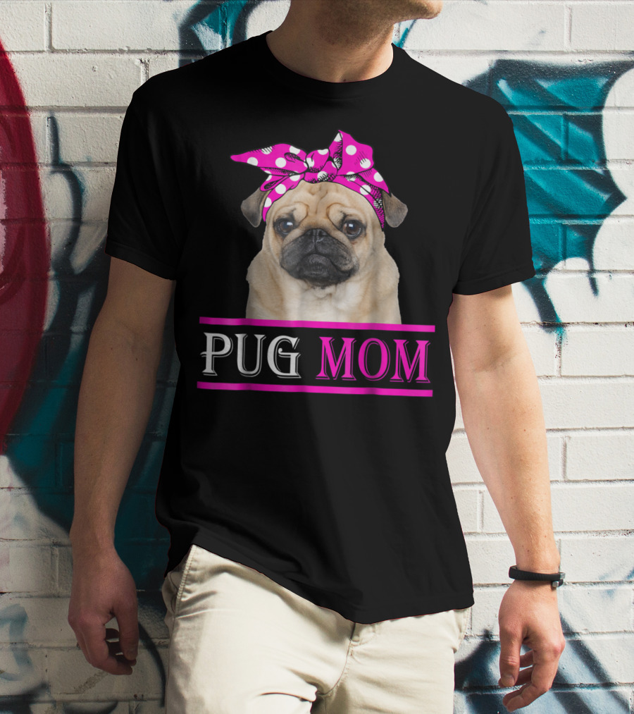 Pug Mom Cute Dog With Pink Polka Dot Bow T-Shirt